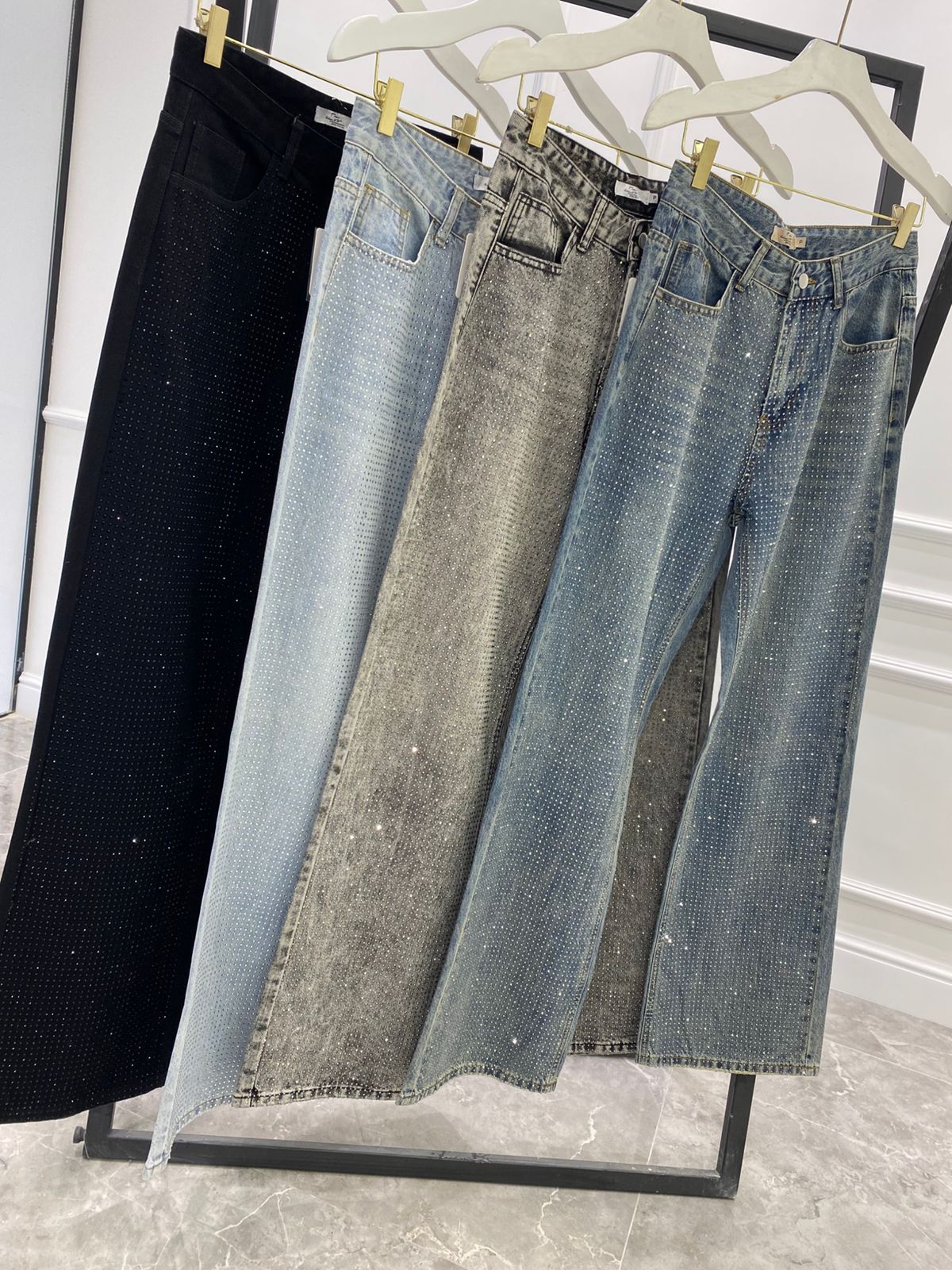 Calça Jeans Strass
