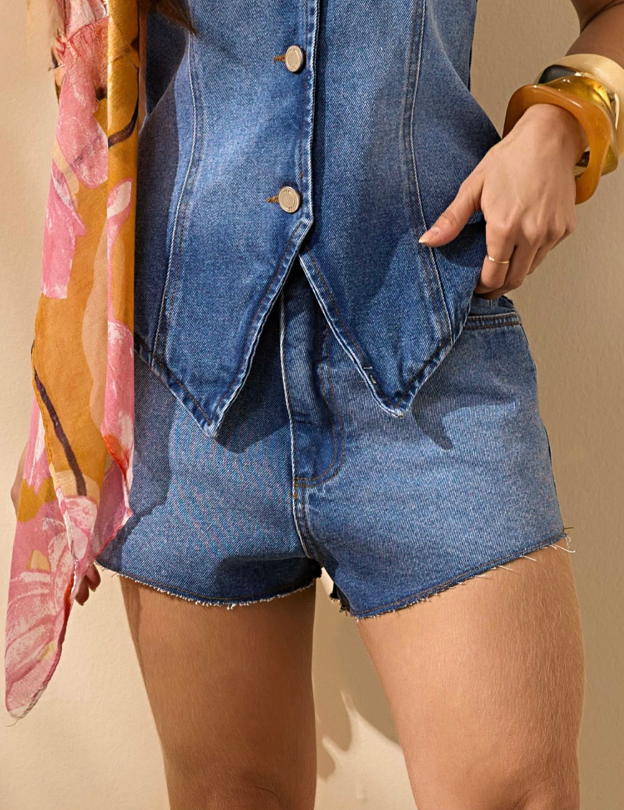 Short Anny