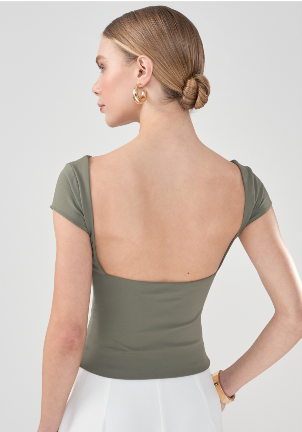 Blusa Básica Isabel
