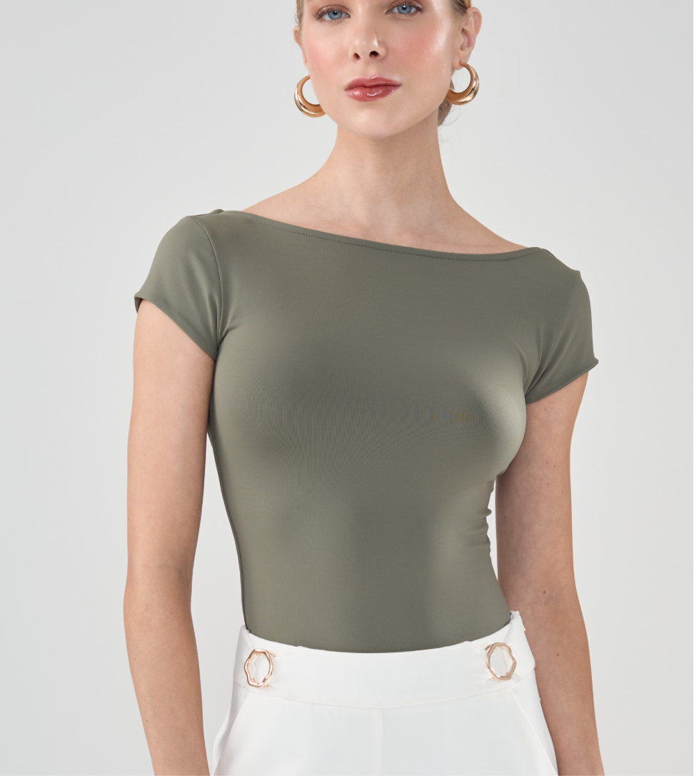 Blusa Básica Isabel